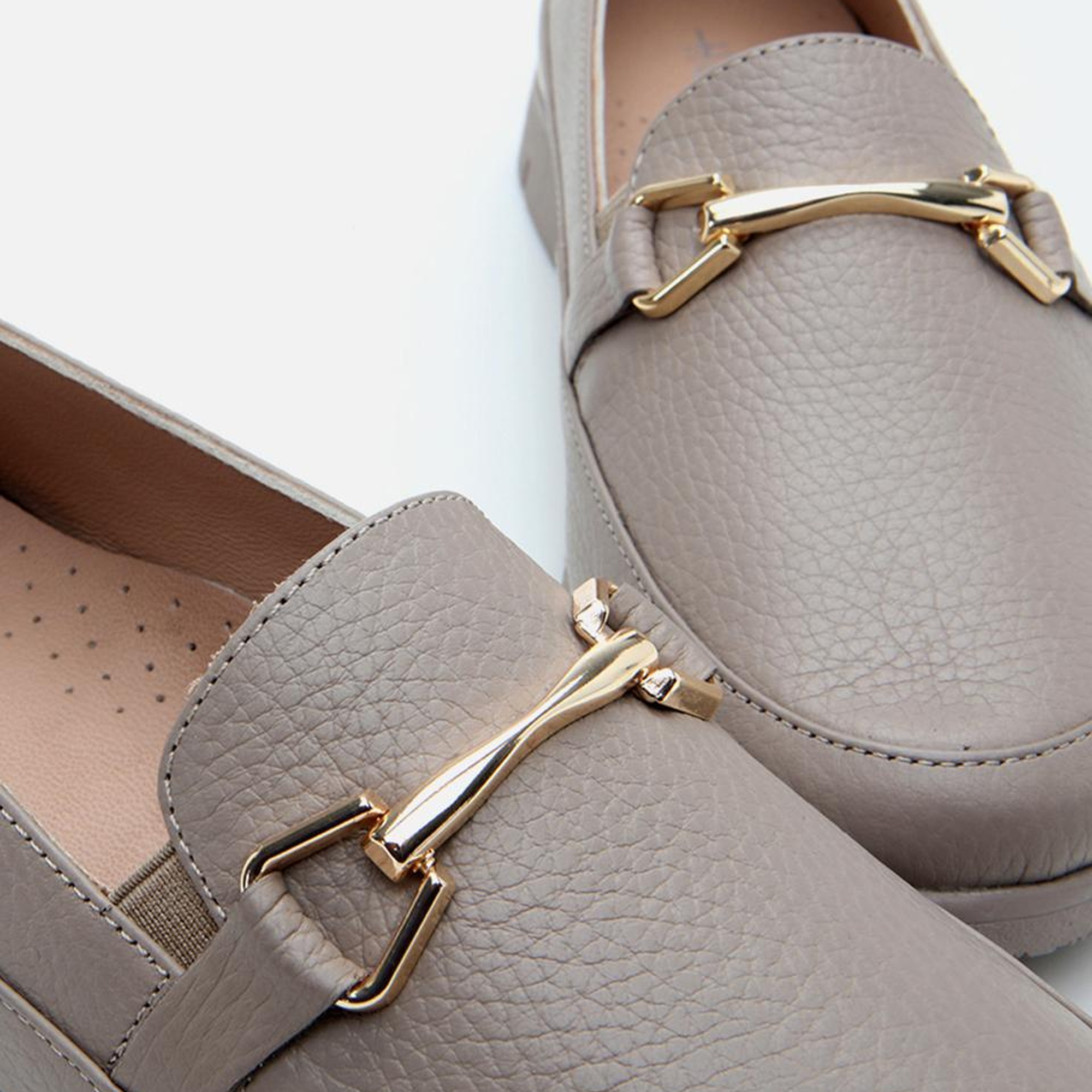 Kadın Deri Vizon Tokalı Loafer