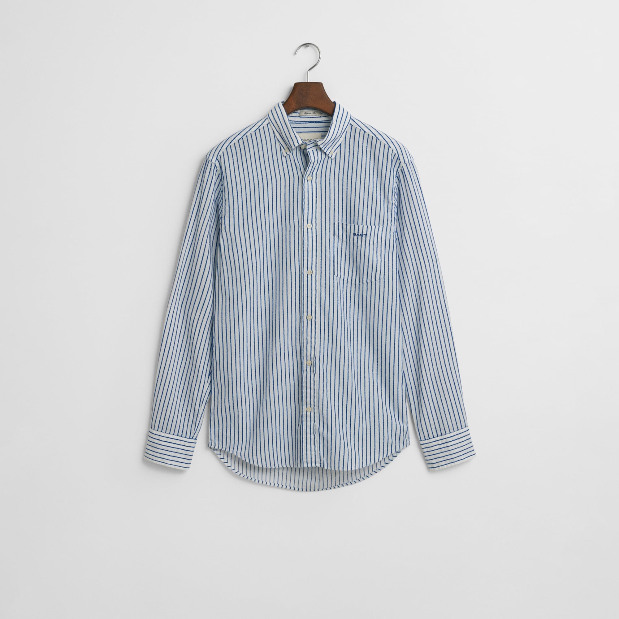 GANT Erkek Lacivert Regular Fit Düğmeli Yaka Çizgili Gömlek