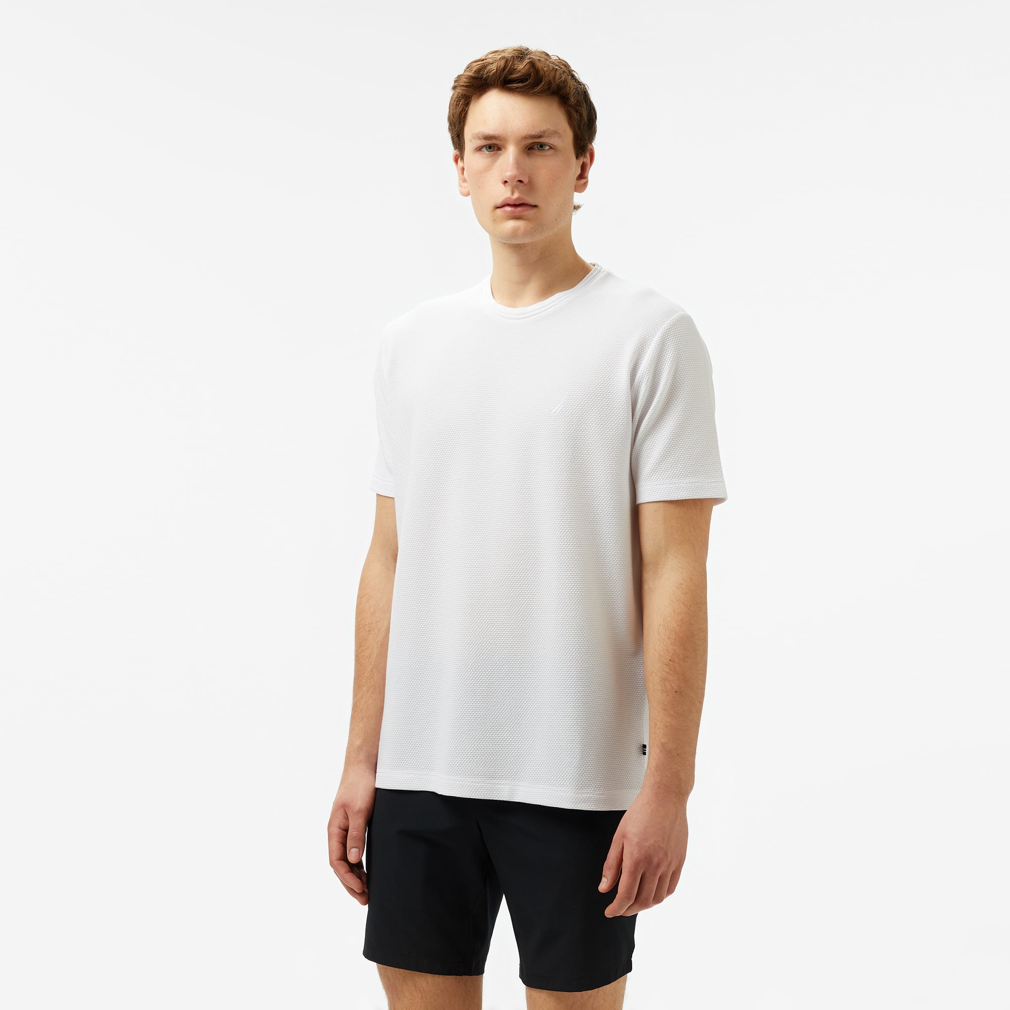  Nautica Erkek Beyaz Regular Fit T-Shirt