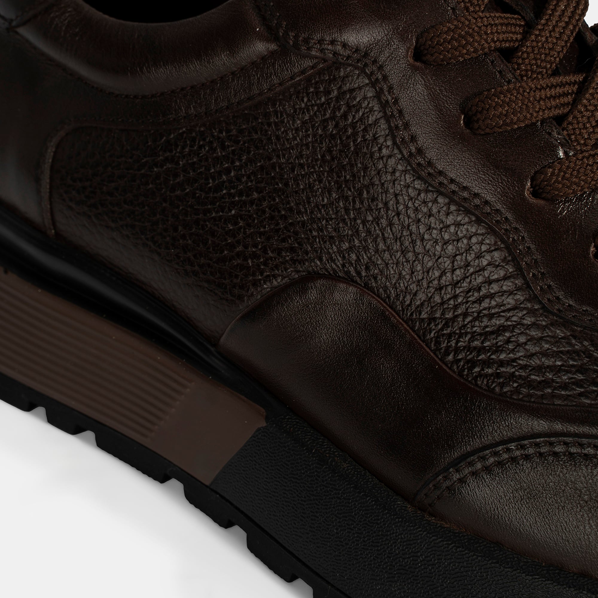 Erkek Kahve Bağcıklı Kalın Tabanlı Deri Sneaker