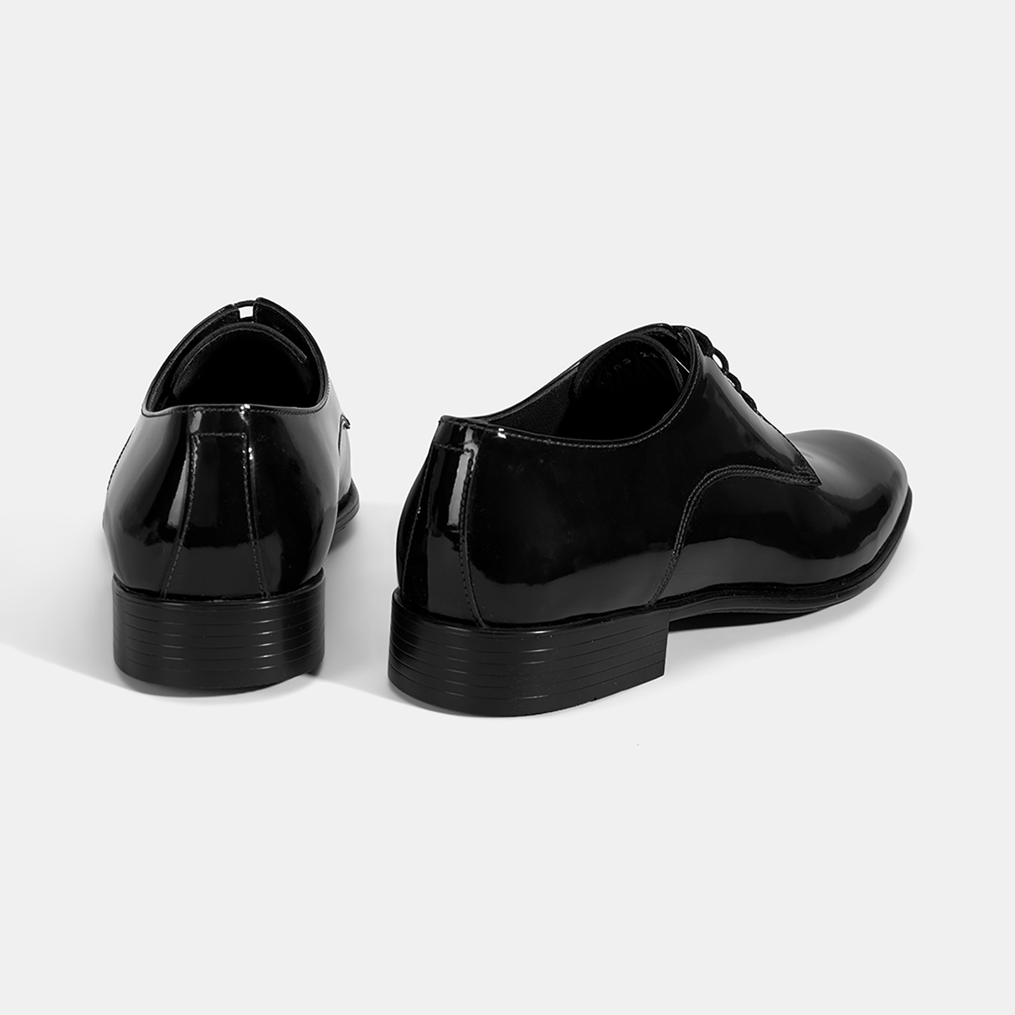 Erkek Siyah Bağcıklı Rugan Deri Klasik Ayakkabı