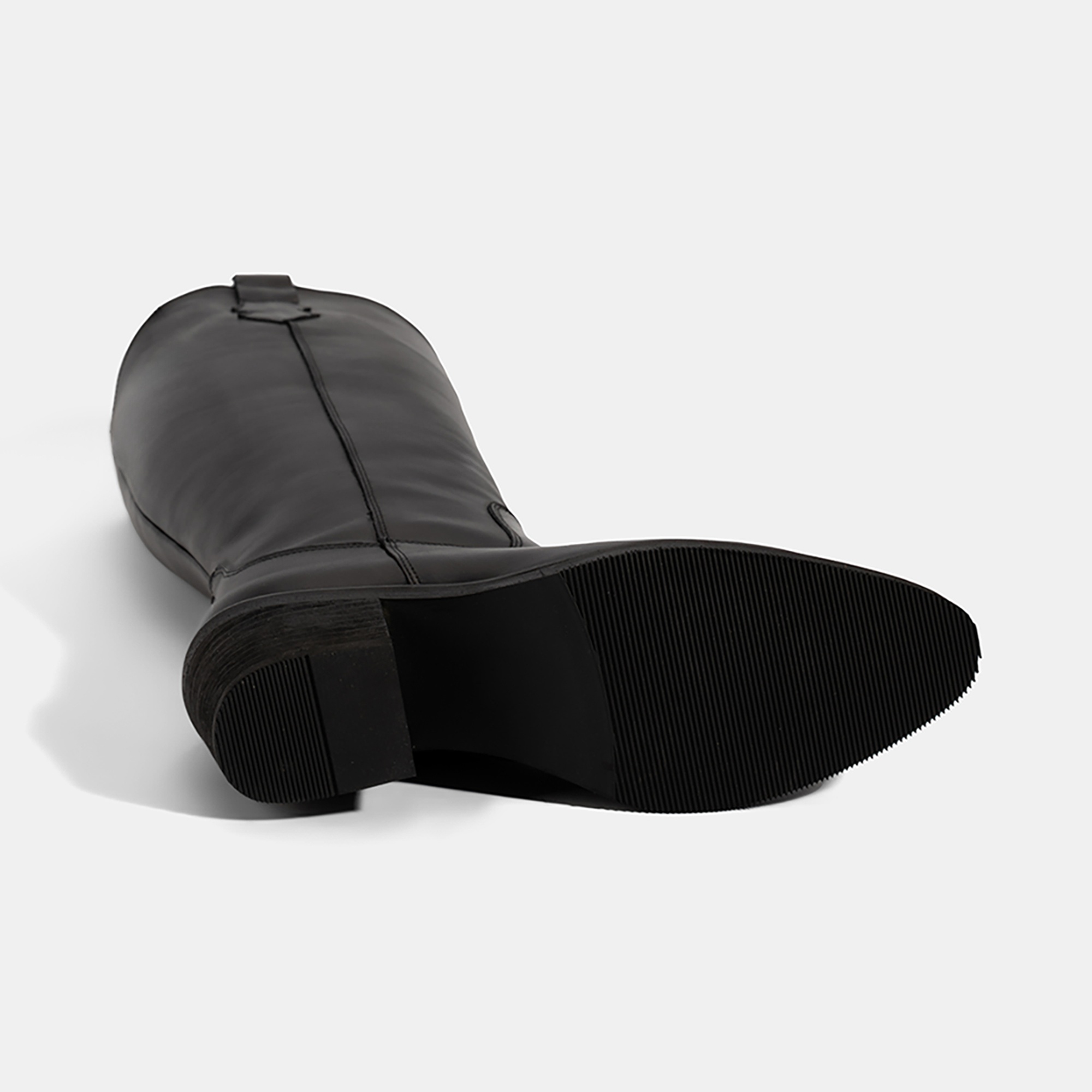 Kadın Siyah Kalın Topuklu Deri Çizme