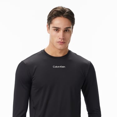  Calvin Klein Erkek Uzun Kollu Siyah T-Shirt