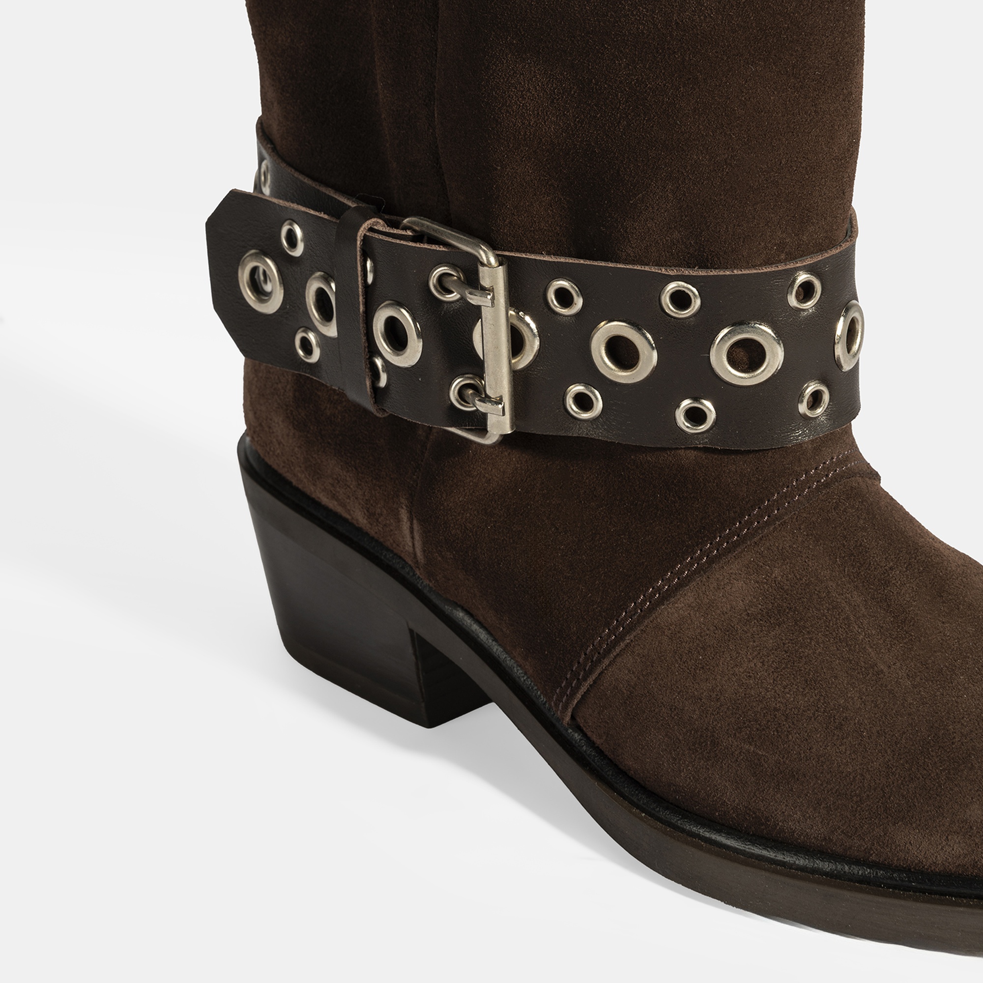 Kadın Kahve Ayarlanabilir Kemer Aksesuarlı Süet Bot