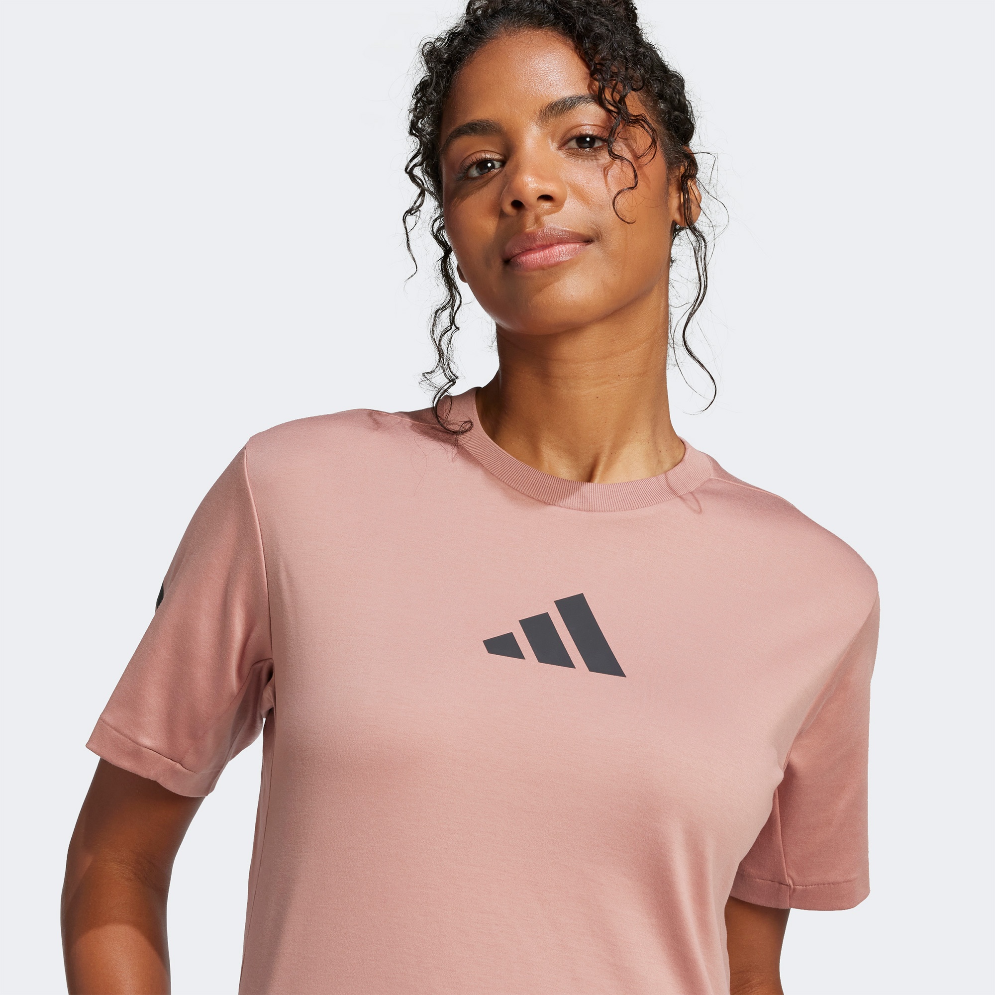 adidas ZNE Kadın Pembe T-Shirt