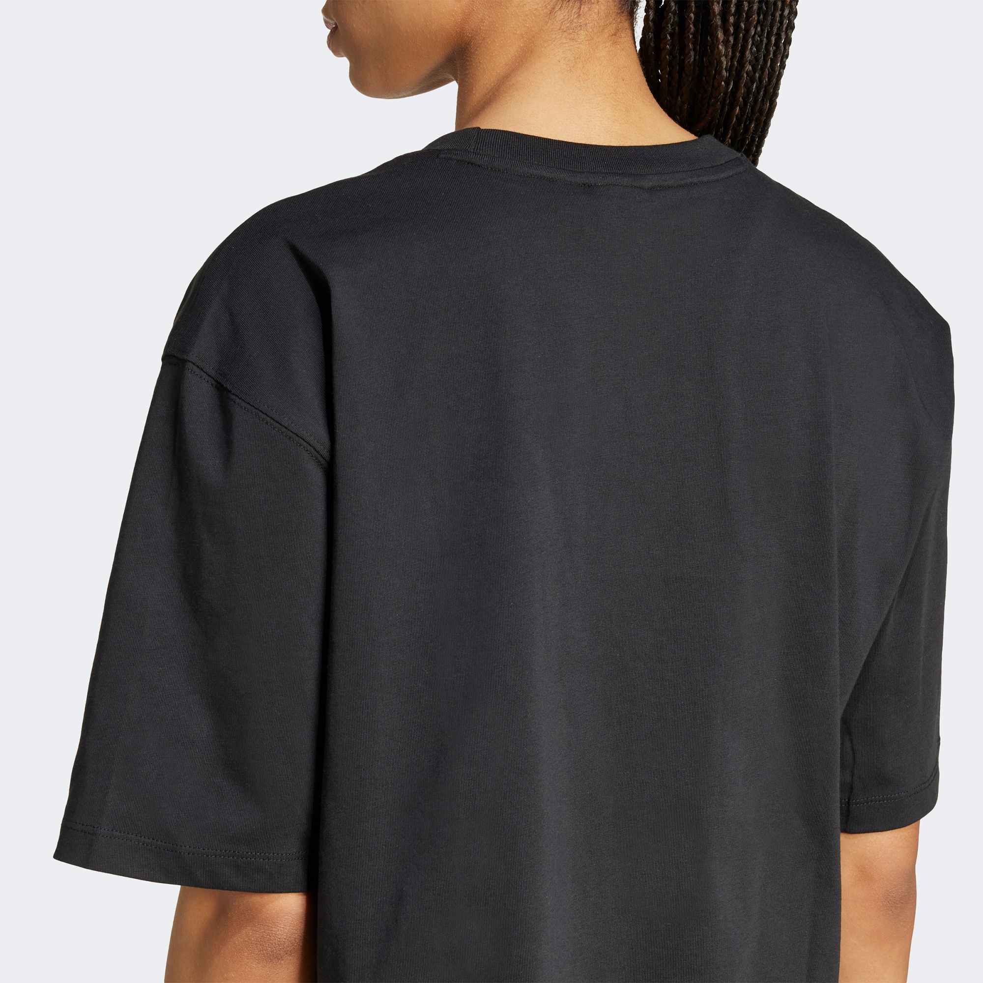 adidas Essentials Cropped Kadın Siyah T-Shirt