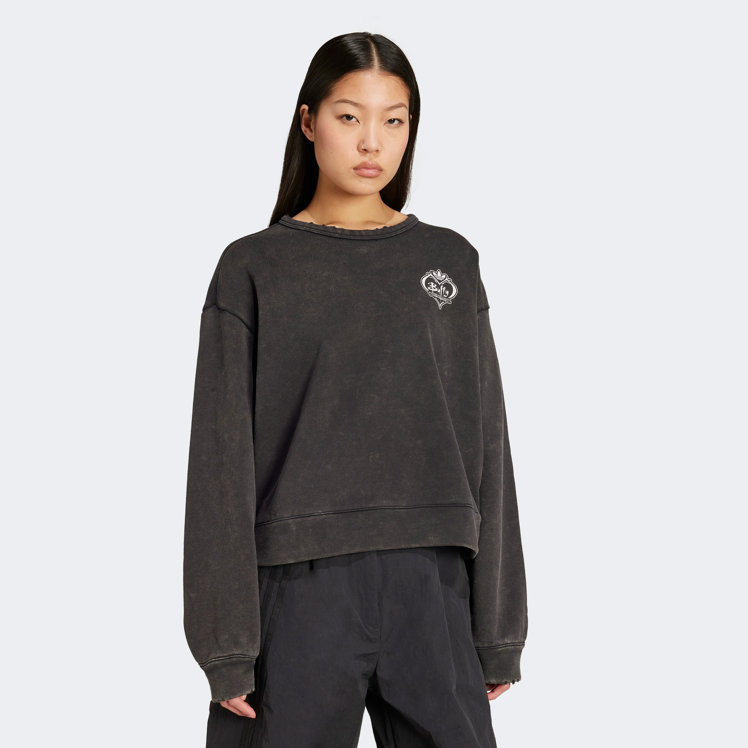  adidas Buffy Cre Kadın Siyah Sweatshirt