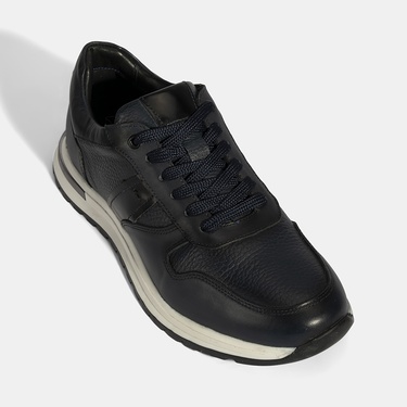  Erkek Lacivert Bağcıklı Deri Sneaker