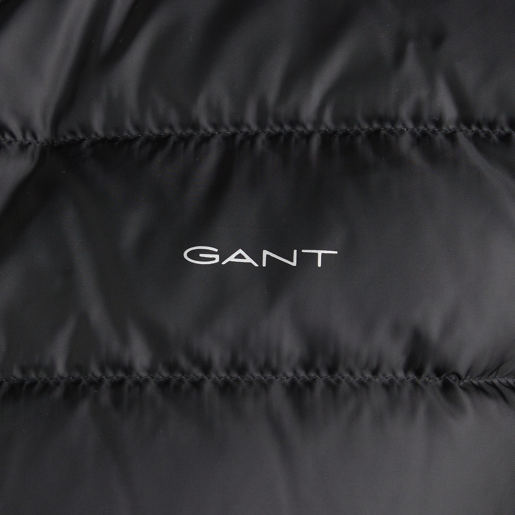 GANT Erkek Siyah Regular Fit Dik Yaka Kaz Tüyü Yelek