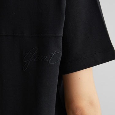  GANT Kadın Siyah Bisiklet Yaka Logolu T-Shirt