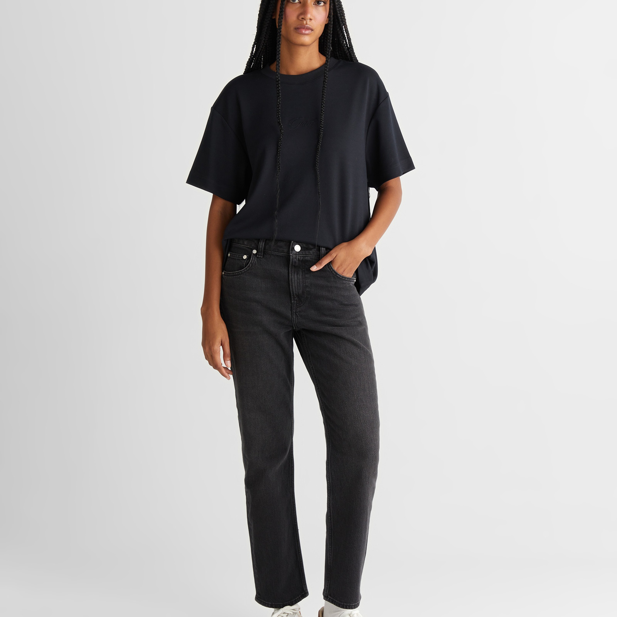 GANT Kadın Siyah Relaxed Fit T-Shirt