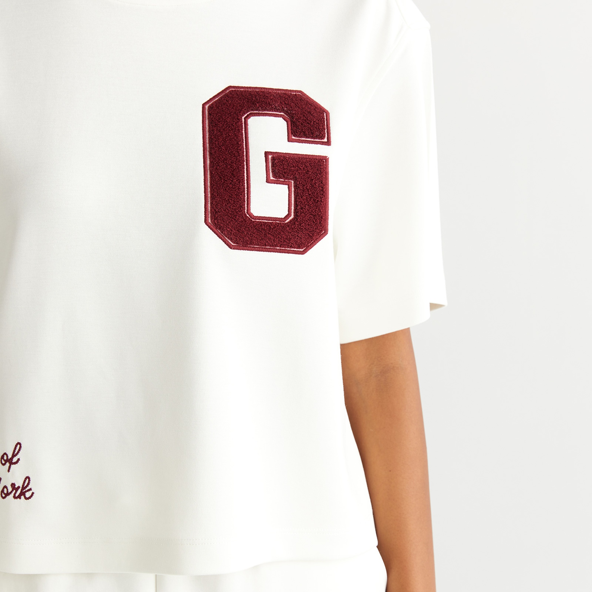 GANT Kadın Krem Relaxed Fit T-Shirt