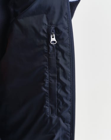  GANT Erkek Lacivert Regular Fit Dik Yaka Kaz Tüyü Yelek