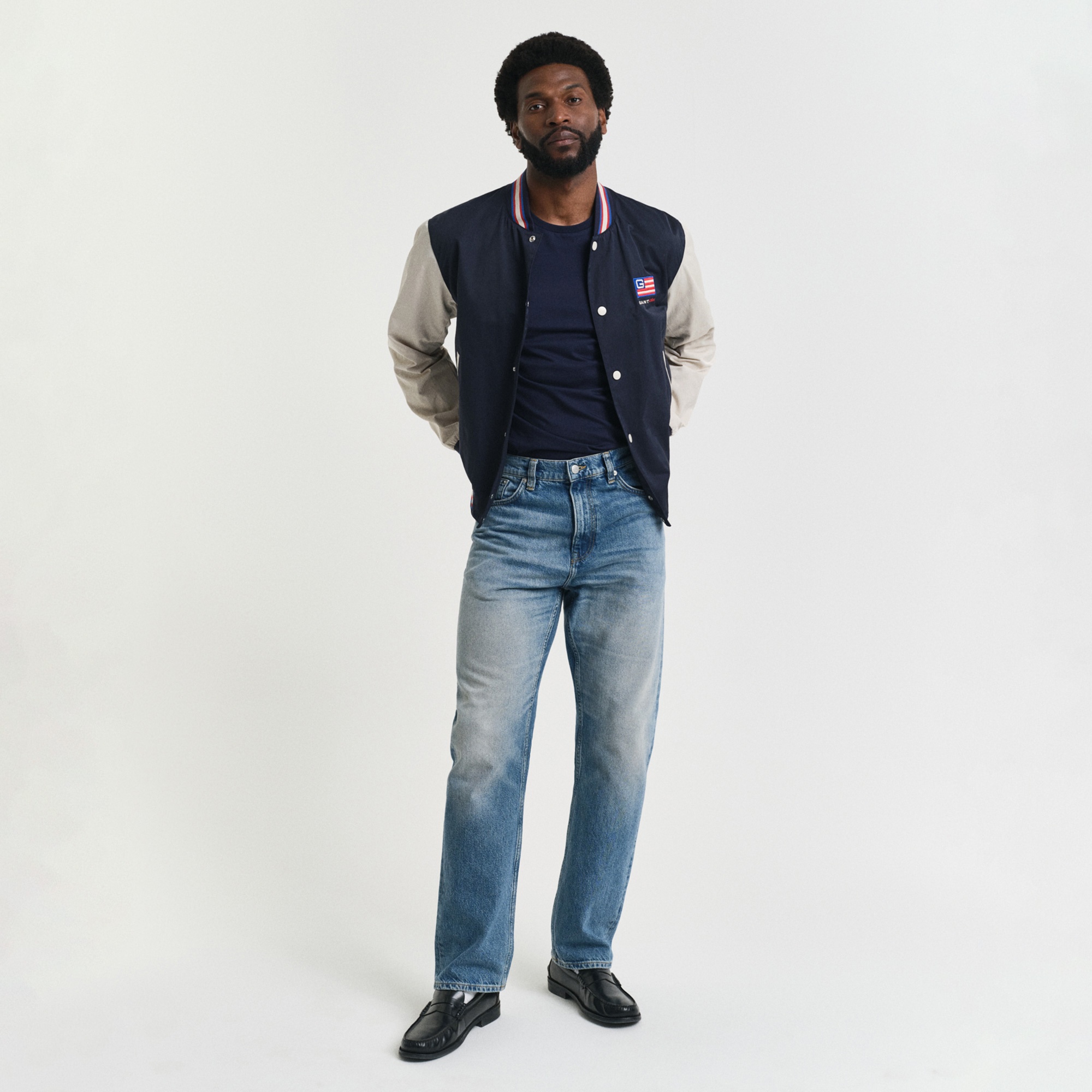 GANT Erkek Lacivert Regular Fit Bisiklet Yaka Logolu T-Shirt