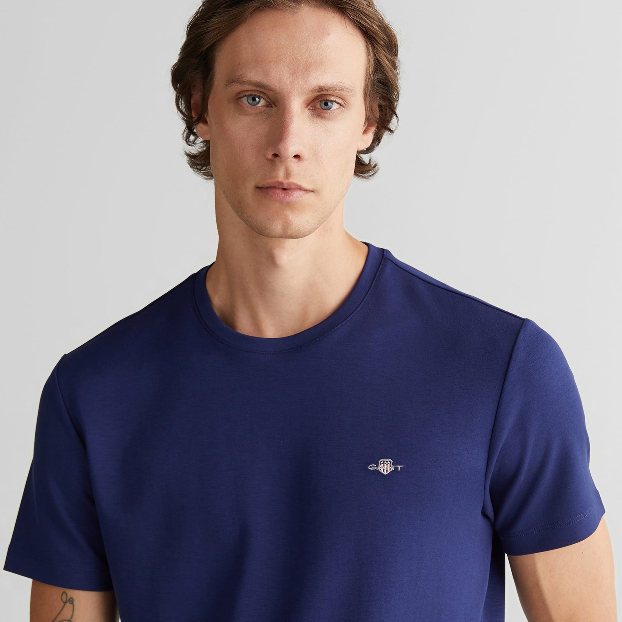 GANT Erkek Lacivert Relaxed Fit Bisiklet Yaka T-Shirt