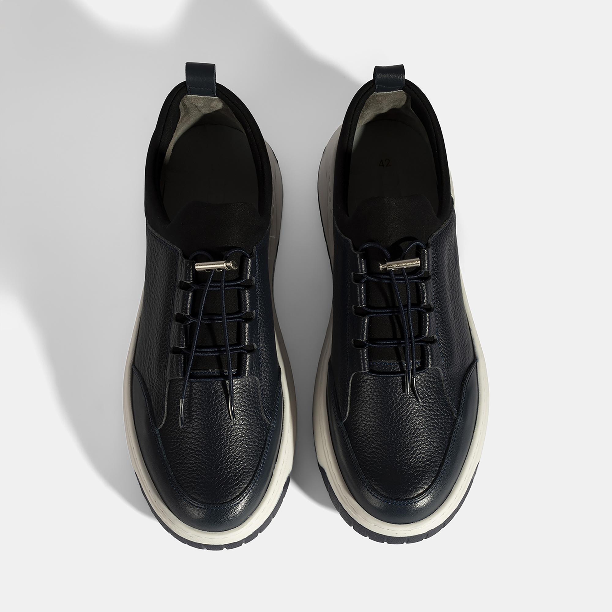 Erkek Lacivert Lastik Bağcıklı Deri Sneaker