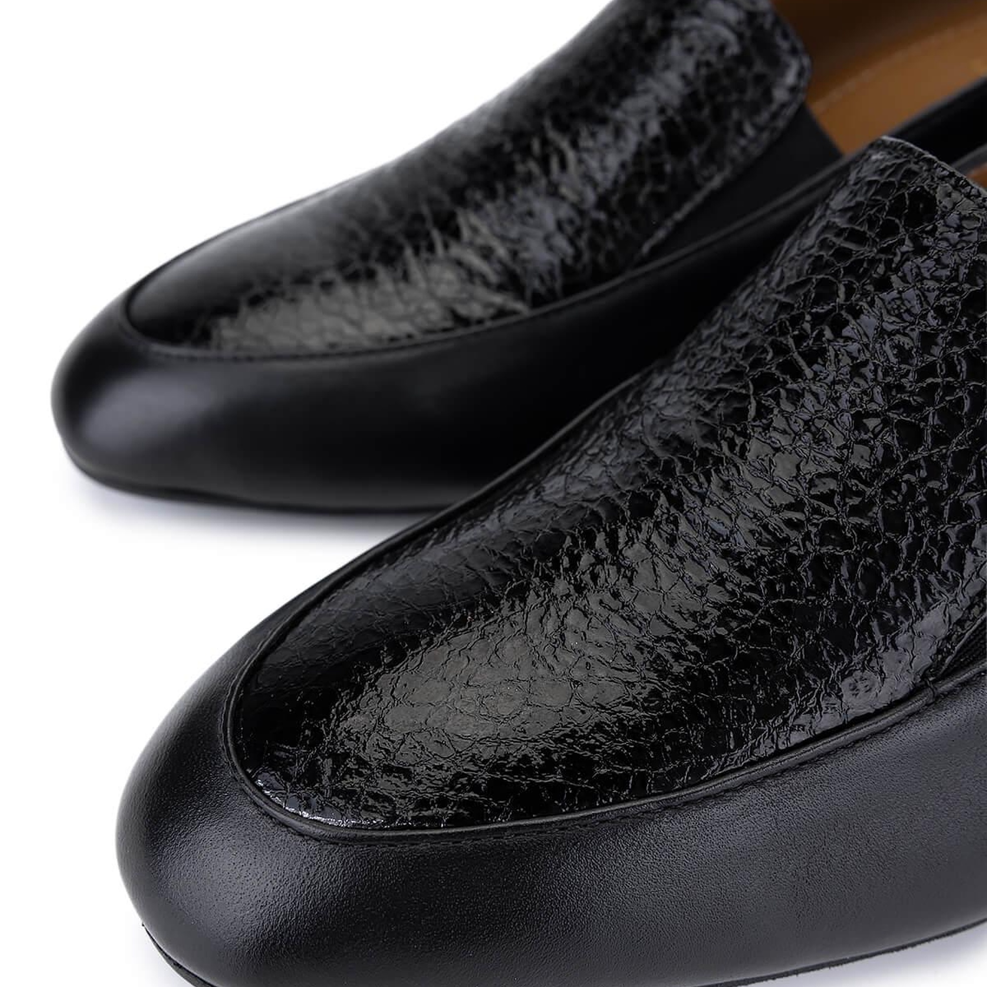 Tamer Tanca Kadın Hakiki Deri Siyah Klasik Ayakkabı