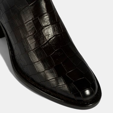  DESA Kadın Kahve Kroko Baskılı Kalın Topuklu Deri Çizme