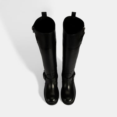  Kadın Siyah Metal Toka Detaylı Deri Çizme