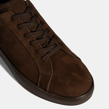  Erkek Koyu Kahve Bağcıklı Günlük Nubuk Deri Ayakkabı