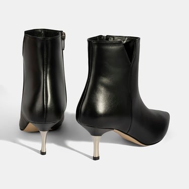  Kadın Siyah İnce Topuklu Sivri Burunlu Deri Bot