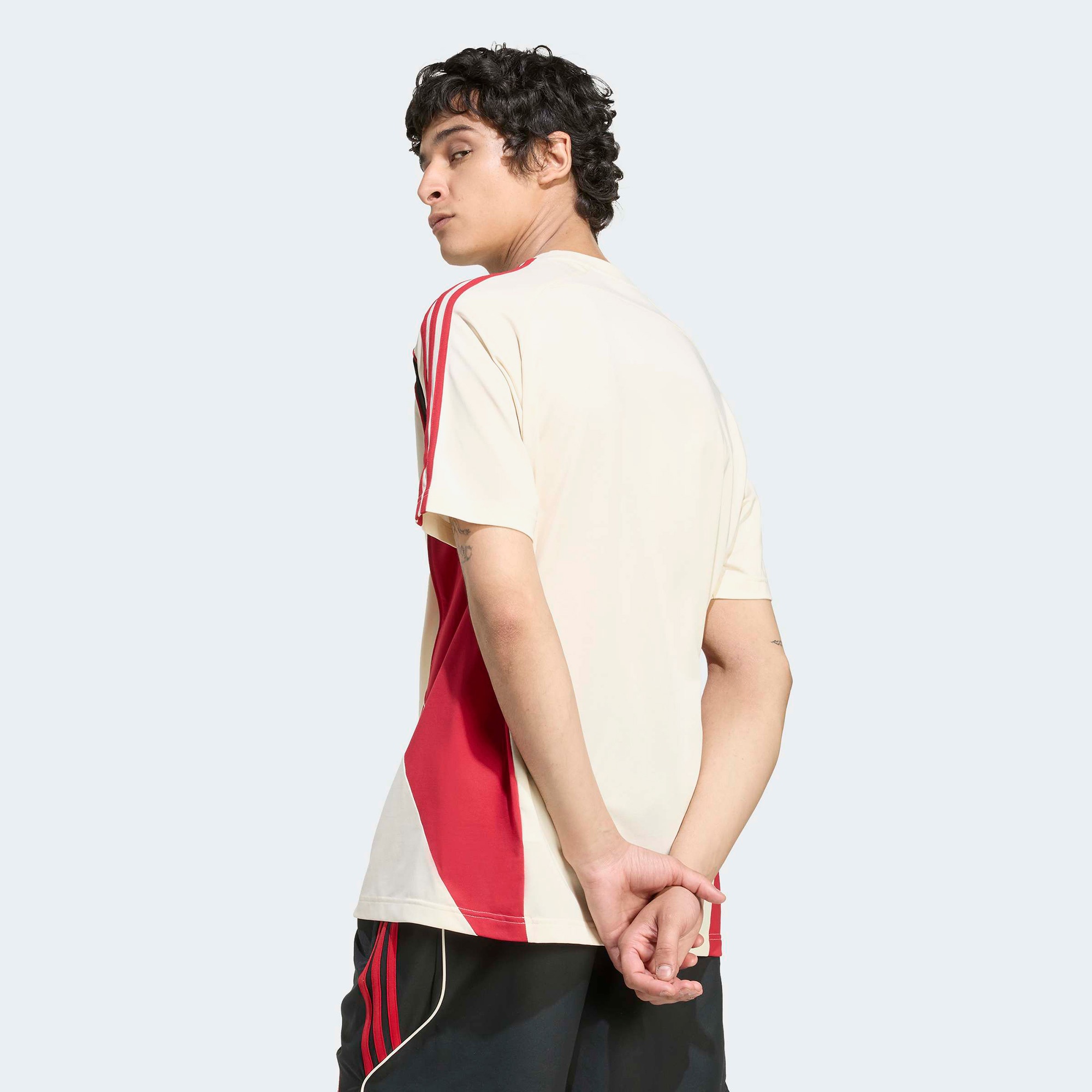 adidas Liverpool Fc Ubp Erkek Beyaz Futbol T-Shirt