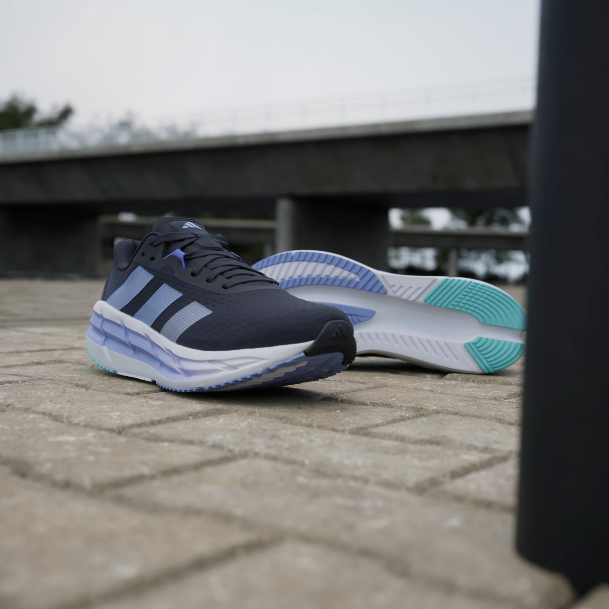 adidas Adistar 3 Erkek Mavi Koşu Ayakkabısı