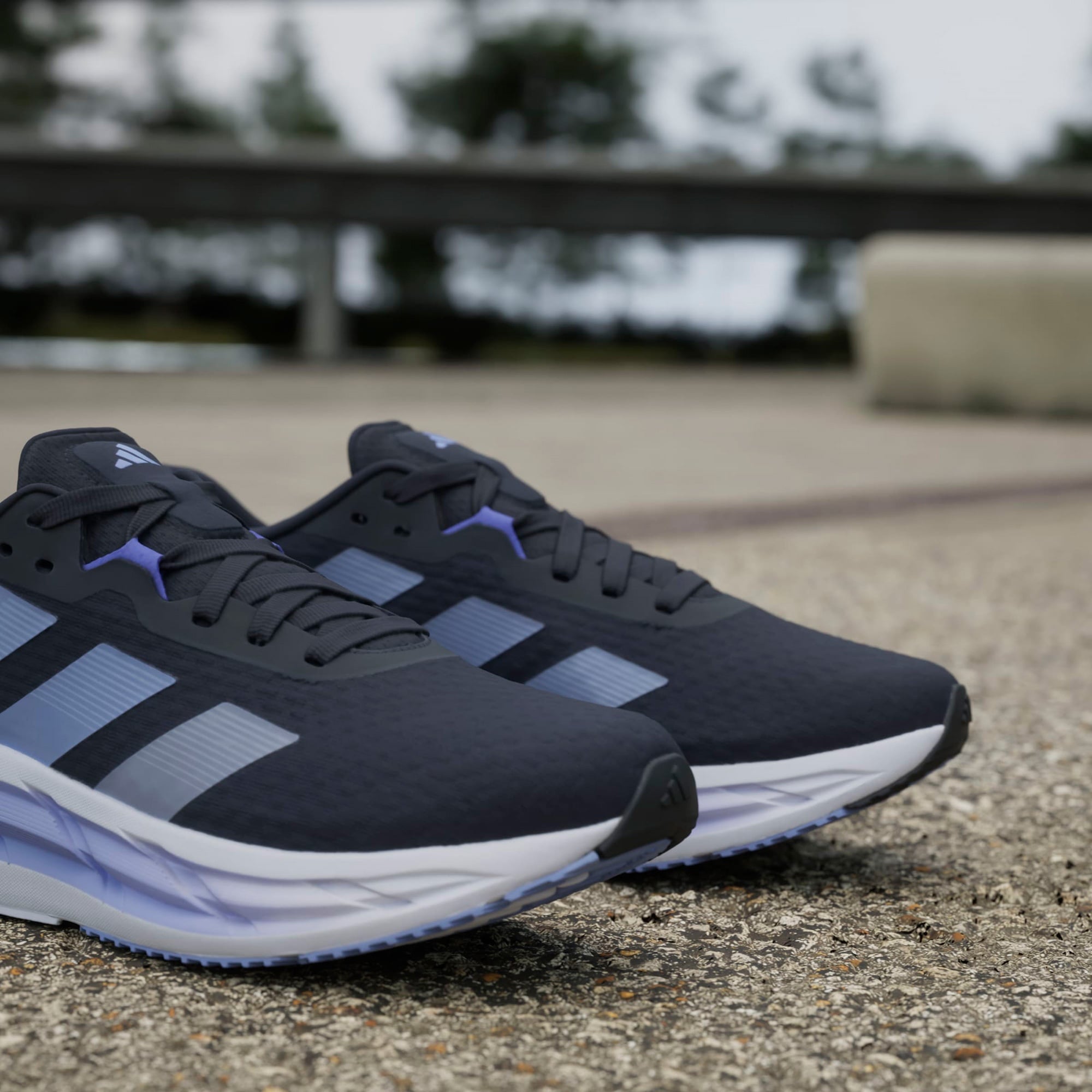 adidas Adistar 3 Erkek Mavi Koşu Ayakkabısı