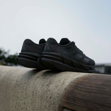  adidas Adistar Byd Erkek Siyah Koşu Ayakkabısı