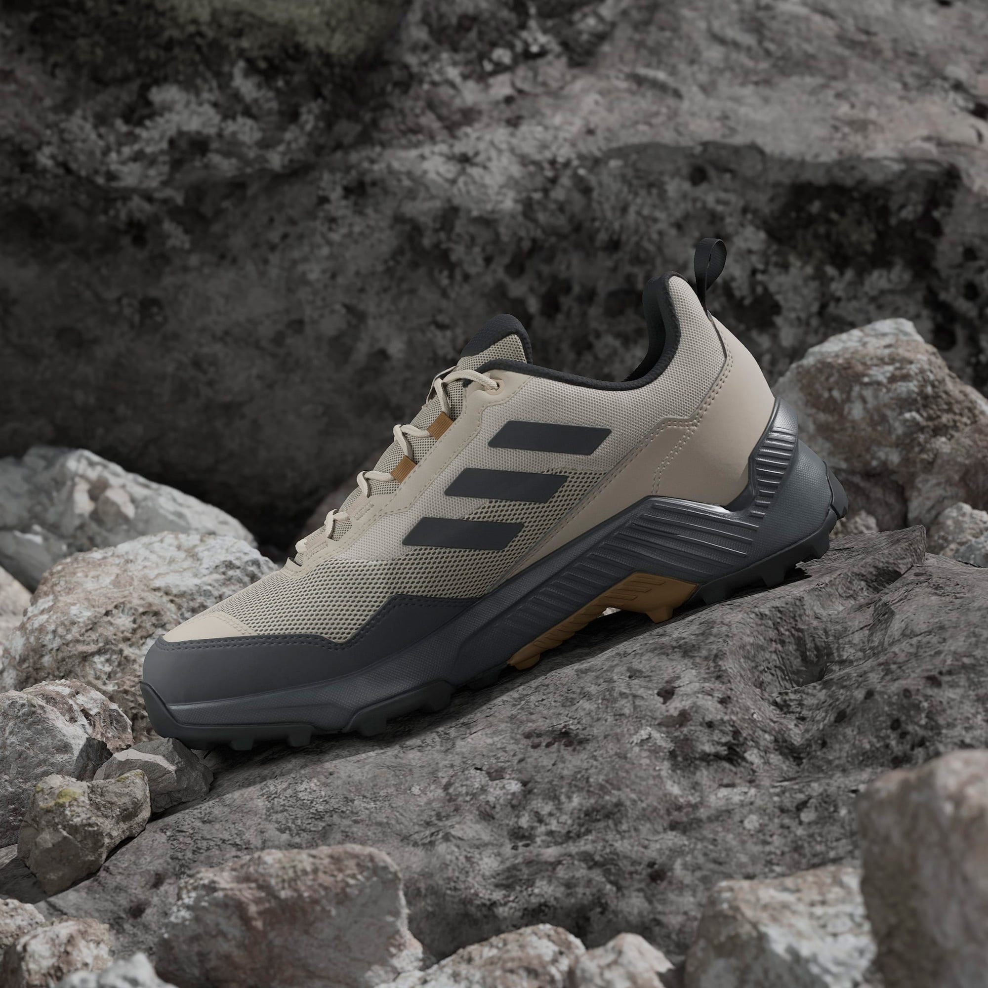 adidas Easttrail 2.0 Erkek Kahverengi Outdoor Ayakkabı
