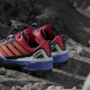  adidas Terrex Skychaser Gore-Tex Kadın Kırmızı Koşu Ayakkabısı