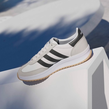  adidas Run 70S 2.0 Erkek Beyaz Koşu Ayakkabısı