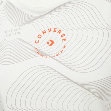  Converse Star Chevron Baskılı Kadın Beyaz T-Shirt