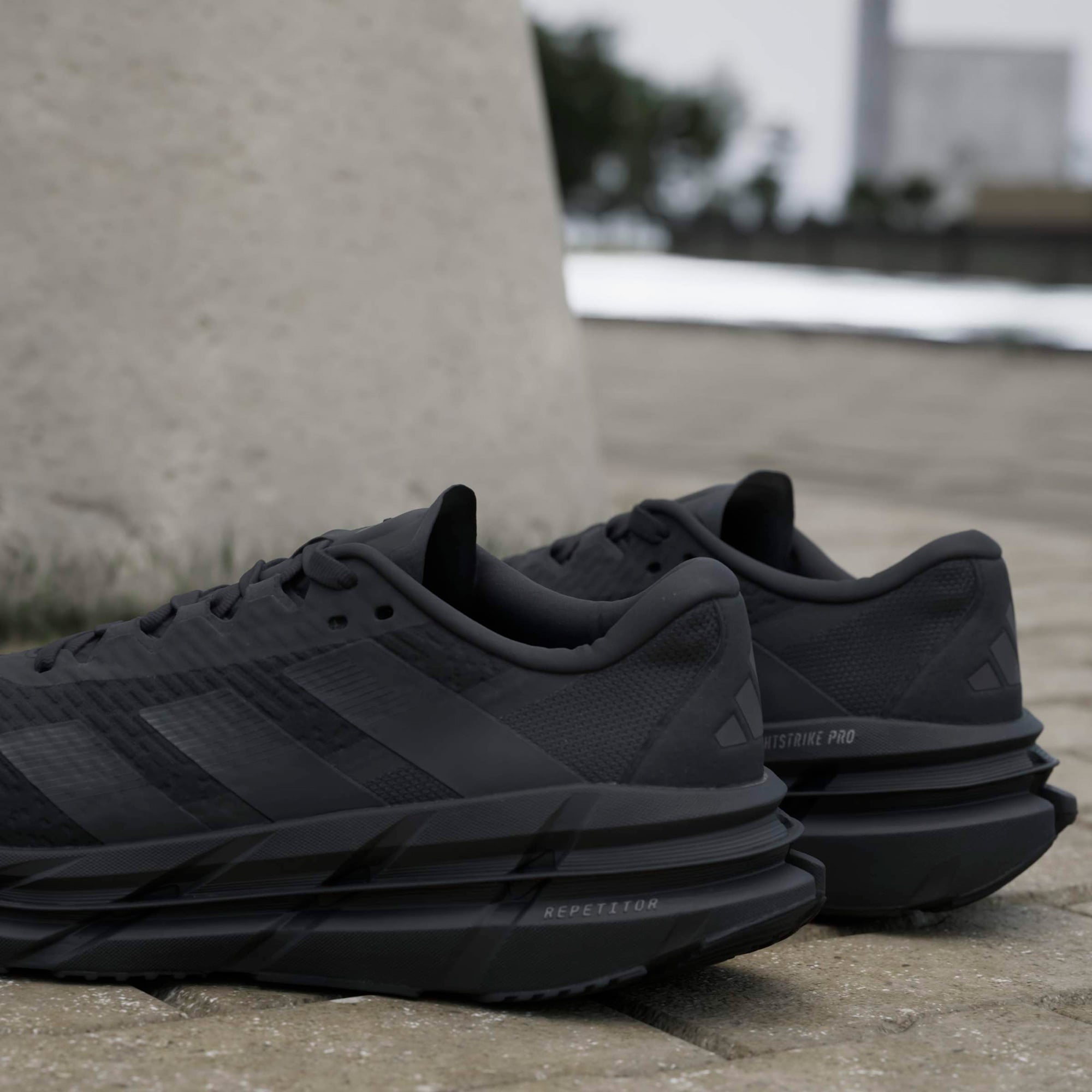 adidas Adistar Byd Erkek Siyah Koşu Ayakkabısı