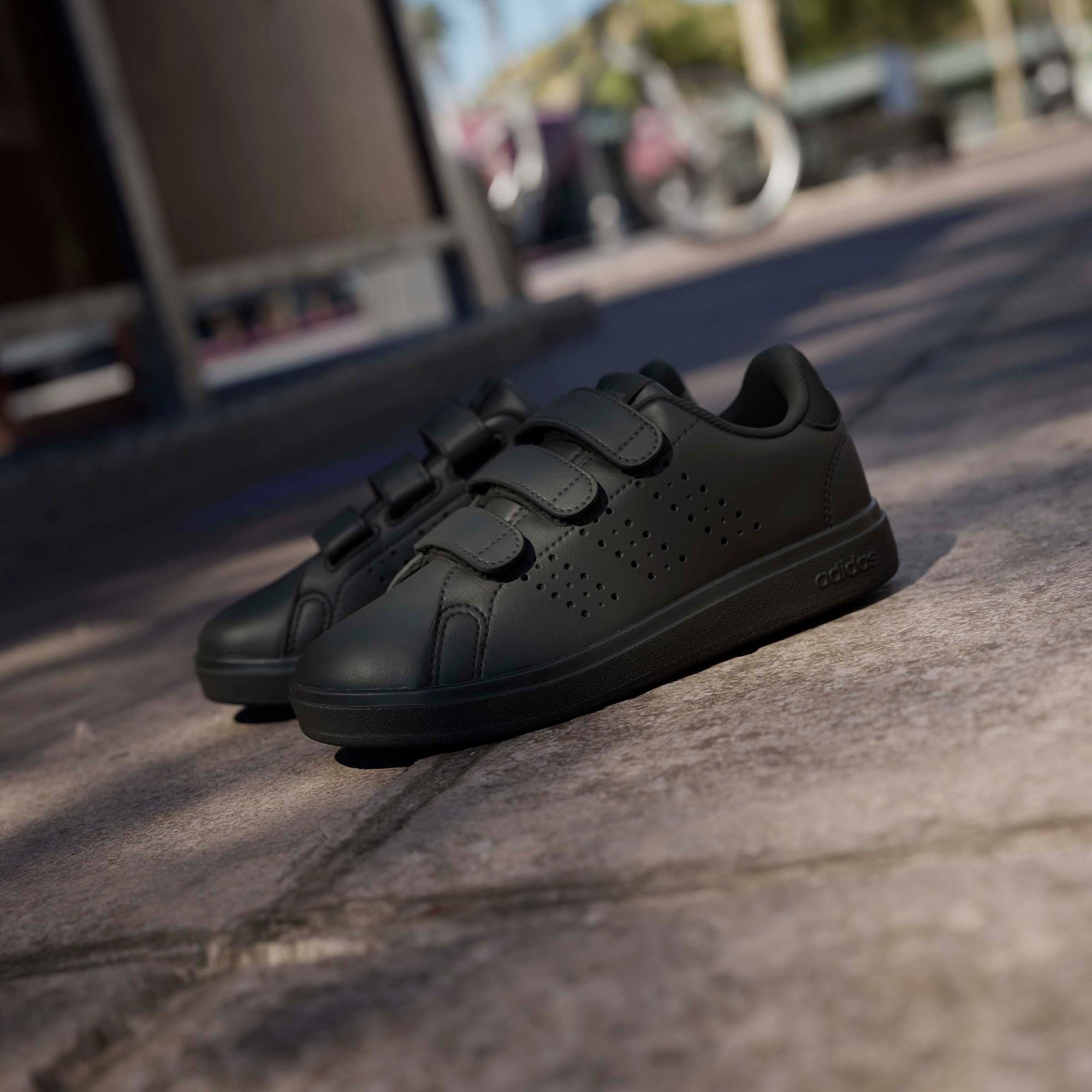 adidas Advantage Base 2.0 Çocuk Siyah Spor Ayakkabı