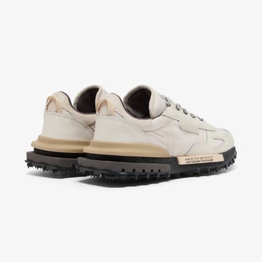  Lacoste Elite Active Winter Kadın Beyaz Sneaker