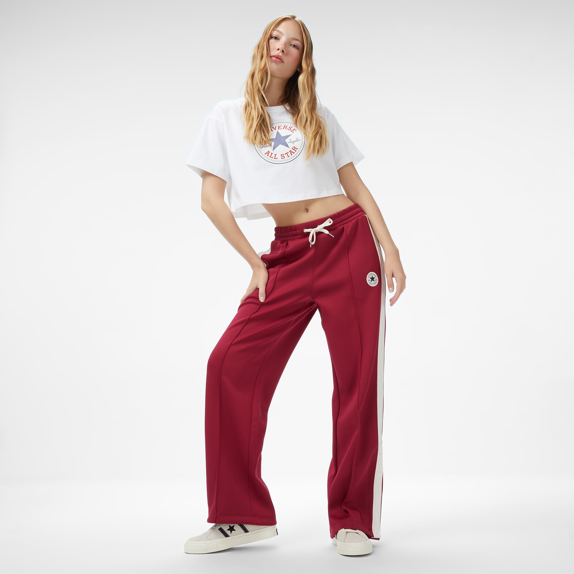  Converse Kadın Kırmızı Eşofman Altı