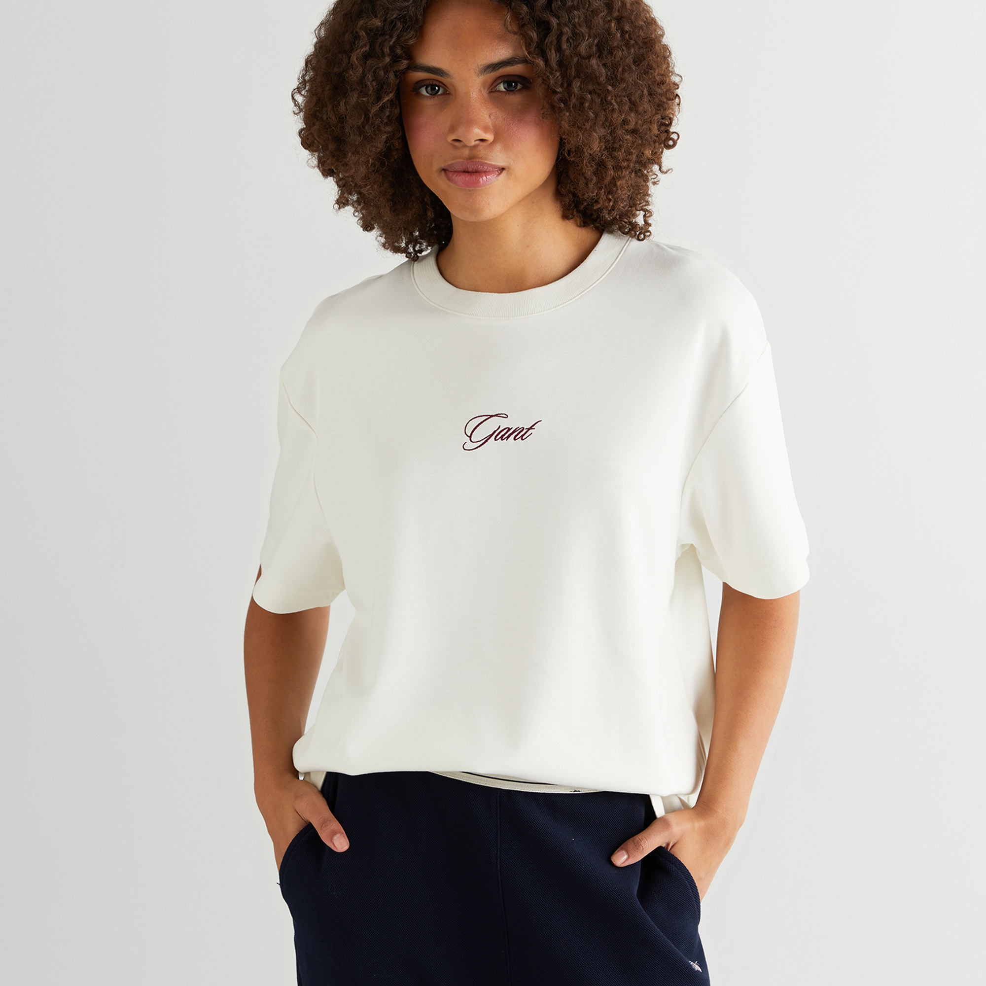 GANT Kadın Krem Relaxed Fit T-Shirt