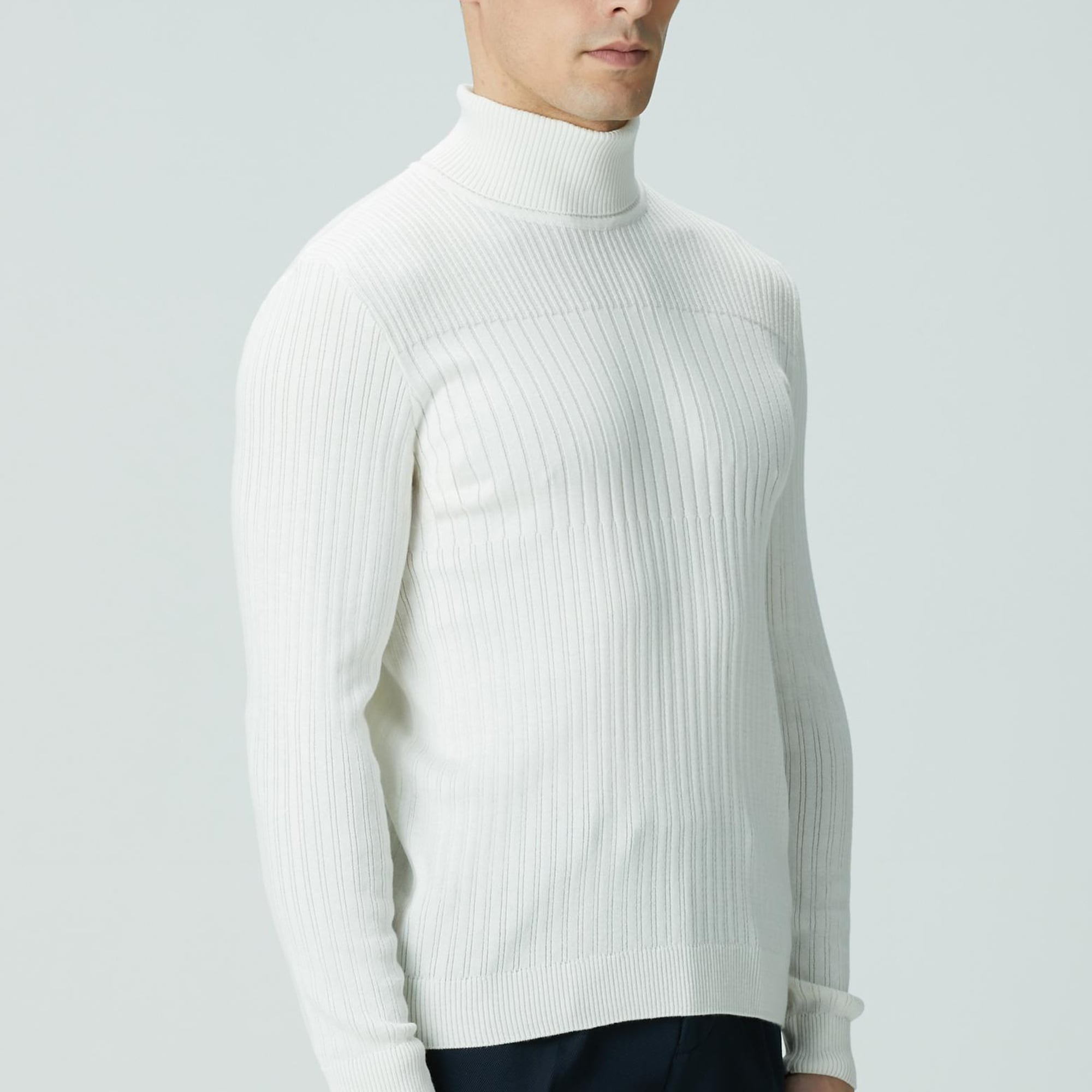 Network Erkek Kırık Beyaz Balıkçı Yaka Triko Kazak