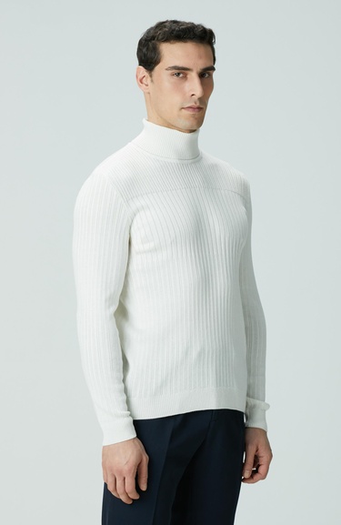  Network Erkek Kırık Beyaz Balıkçı Yaka Triko Kazak