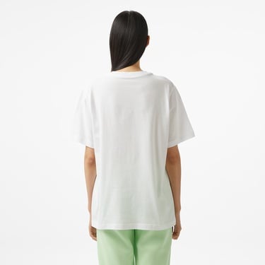  Nike Sportswear Essential Kadın Beyaz T-Shirt