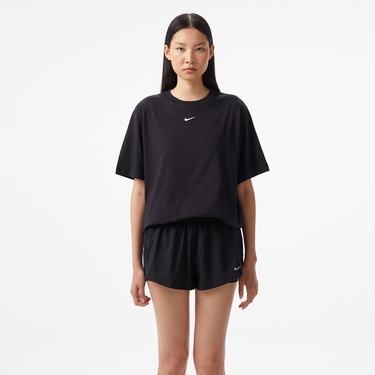  Nike Sportswear Essential Kadın Siyah T-Shirt