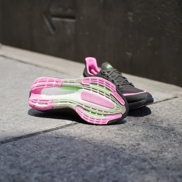  adidas Ultraboost Light Kadın Siyah Koşu Ayakkabısı