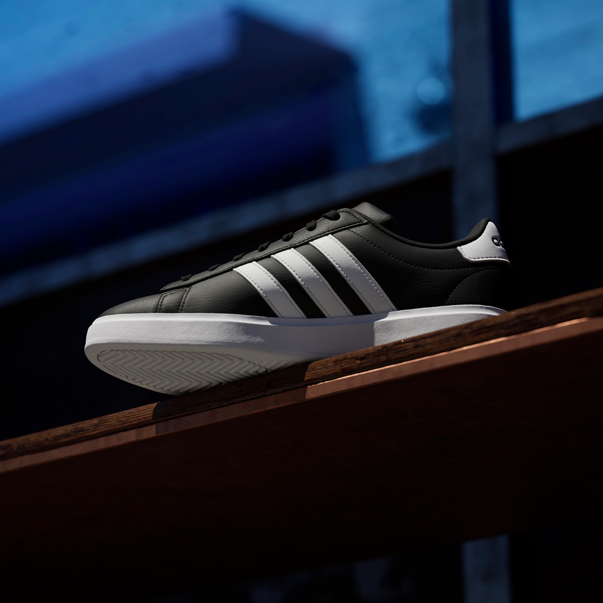 adidas Grand Court Cloudfoam Comfort Erkek Siyah Günlük Spor Ayakkabı