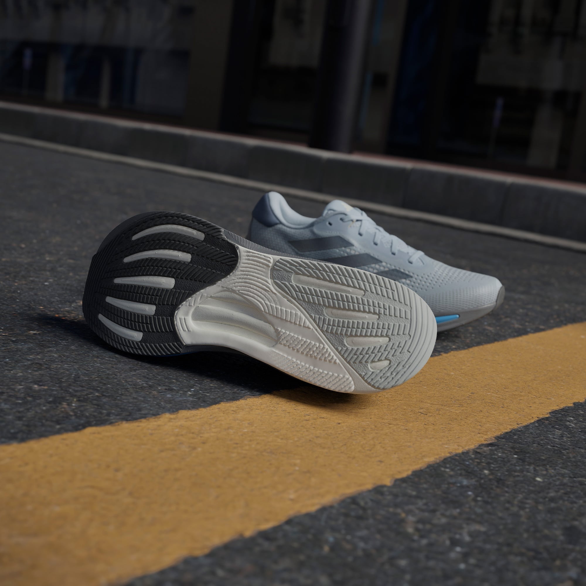 adidas Supernova Rise Erkek Gri Koşu Ayakkabısı