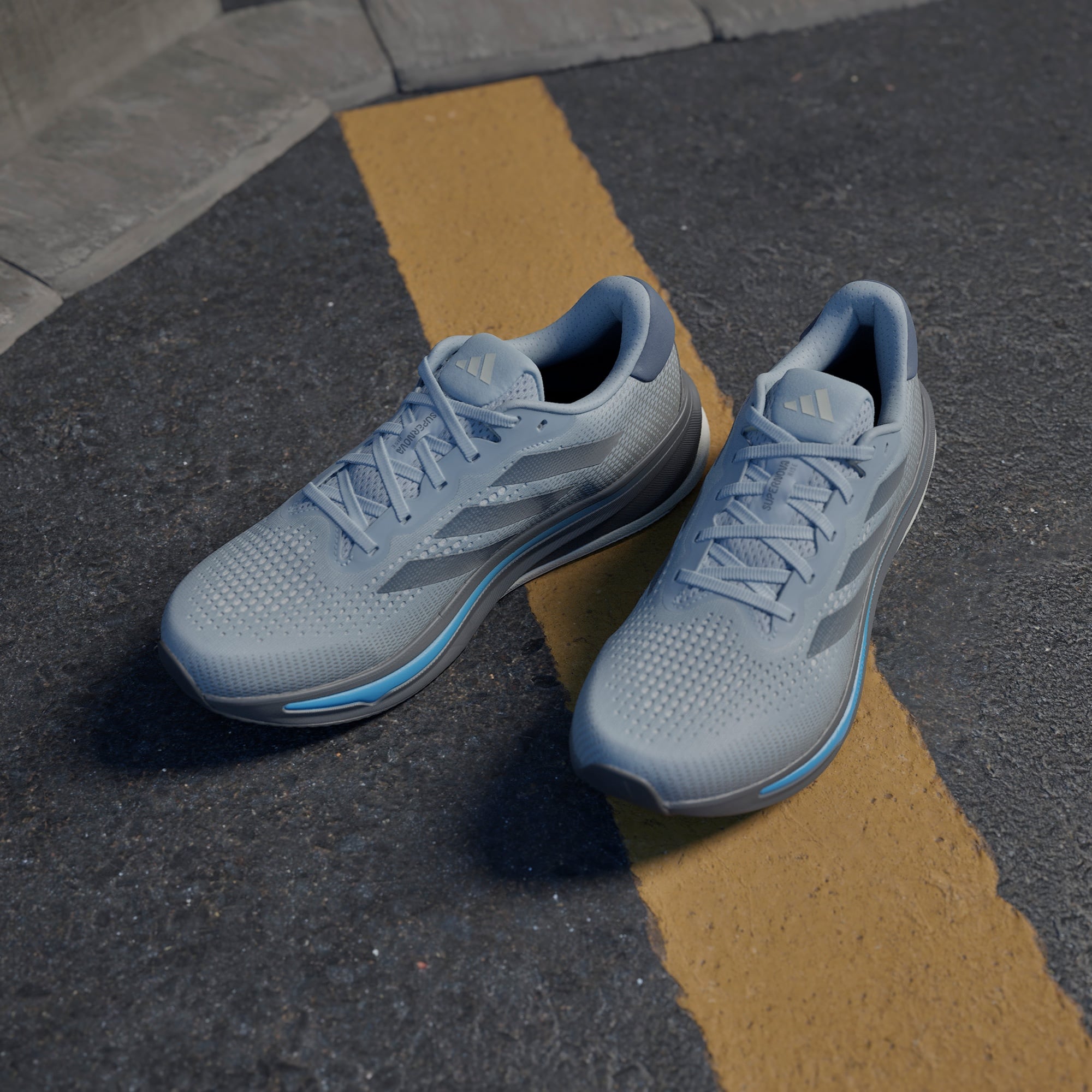 adidas Supernova Rise Erkek Gri Koşu Ayakkabısı