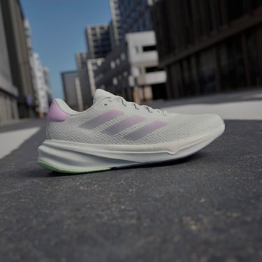  adidas Supernova Stride Kadın Beyaz Koşu Ayakkabısı
