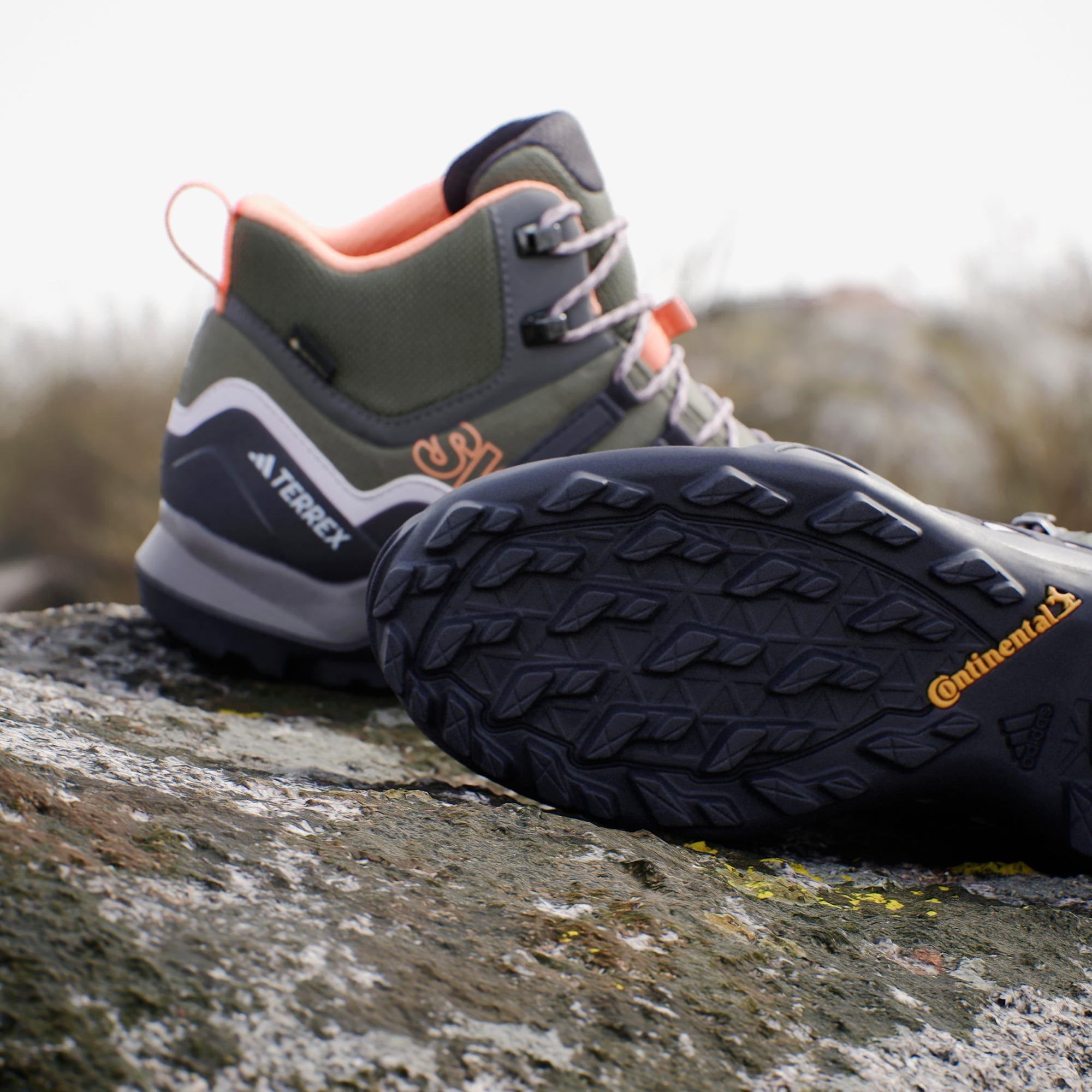 adidas Terrex Swift R2 Mid Kadın Yeşil Outdoor Ayakkabı