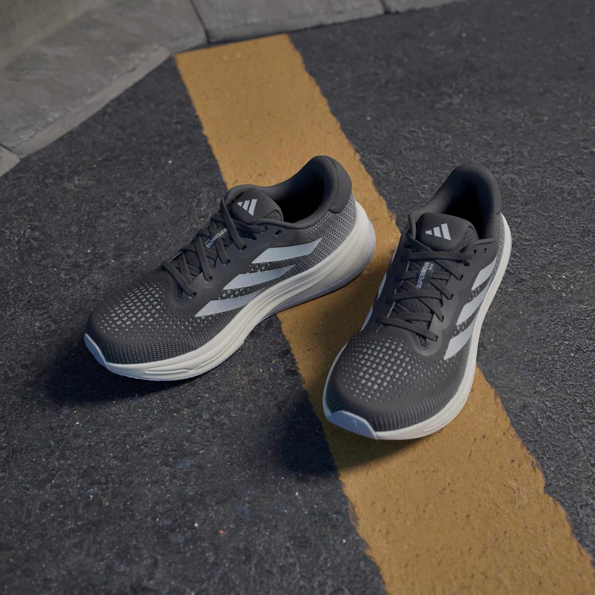 adidas Supernova Rise Kadın Siyah Koşu Ayakkabısı