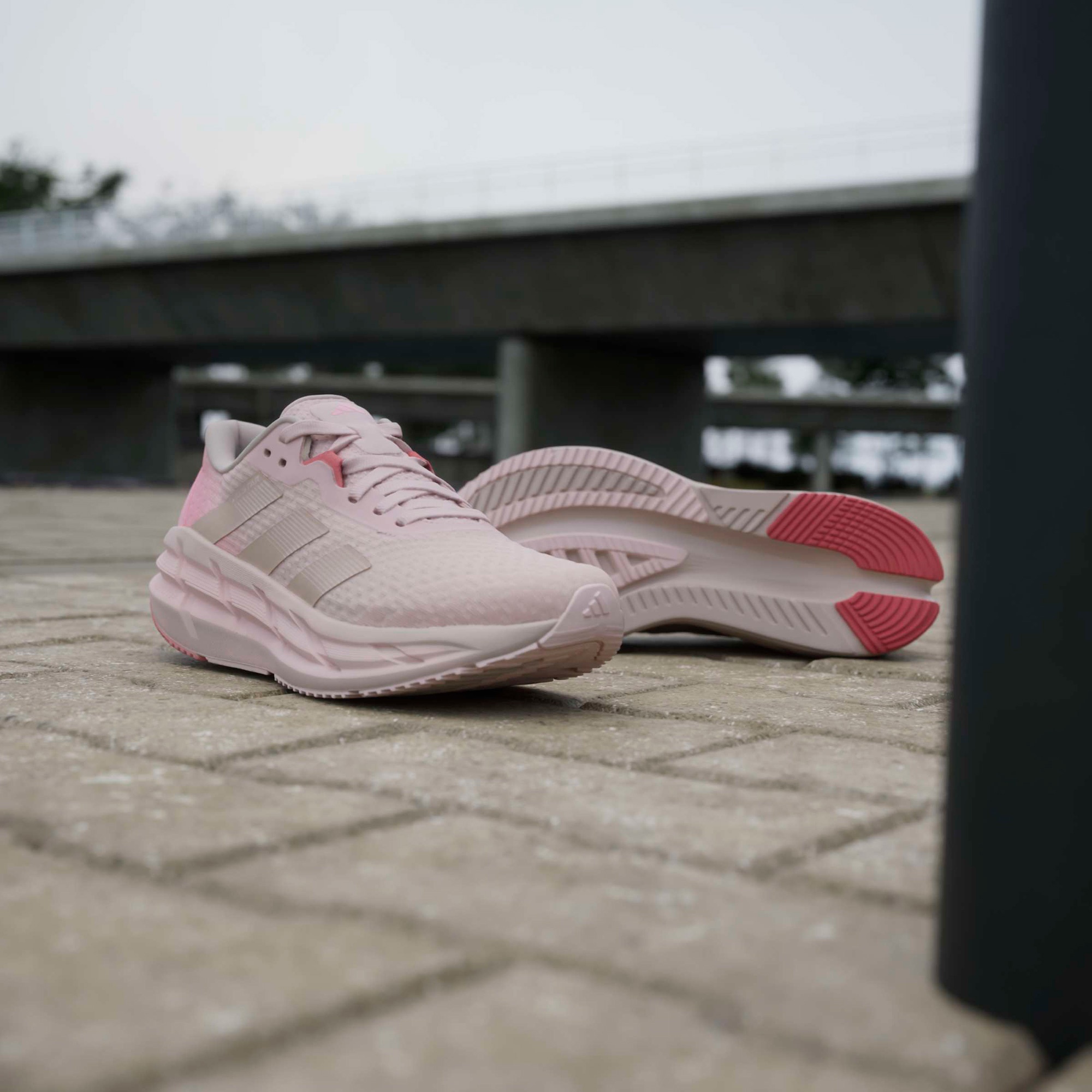 adidas Adistar Kadın Pembe Koşu Ayakkabısı